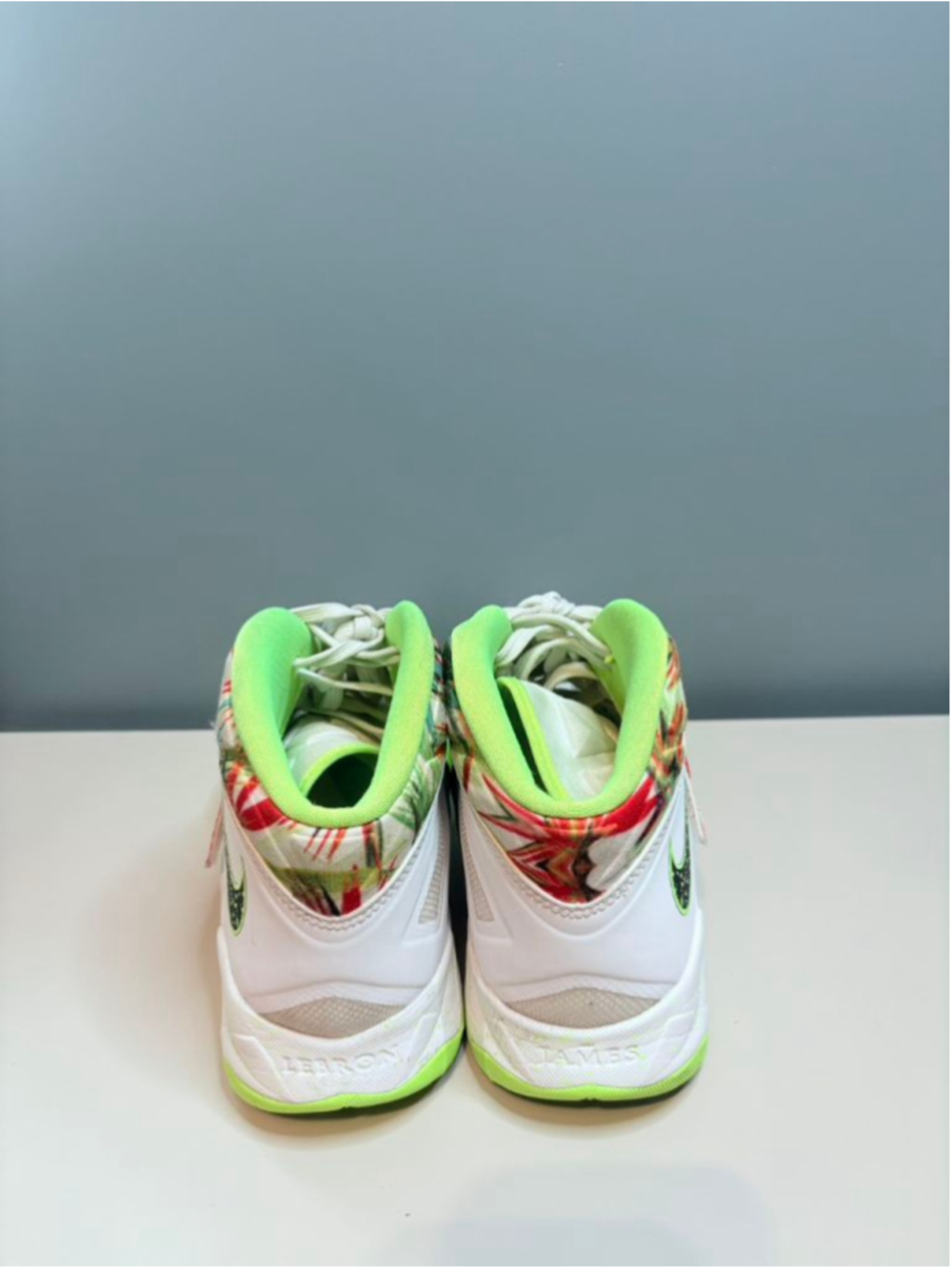 Nike LeBron Soldier 7 “Kings Pride” Floral Basketball Shoes Men’s Size 10.5 - Picture 3 of 6